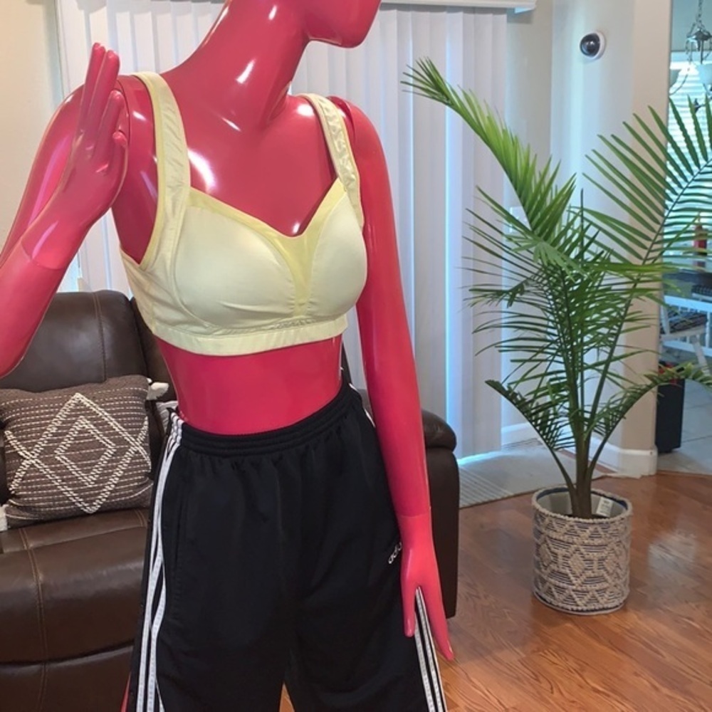 Lululemon